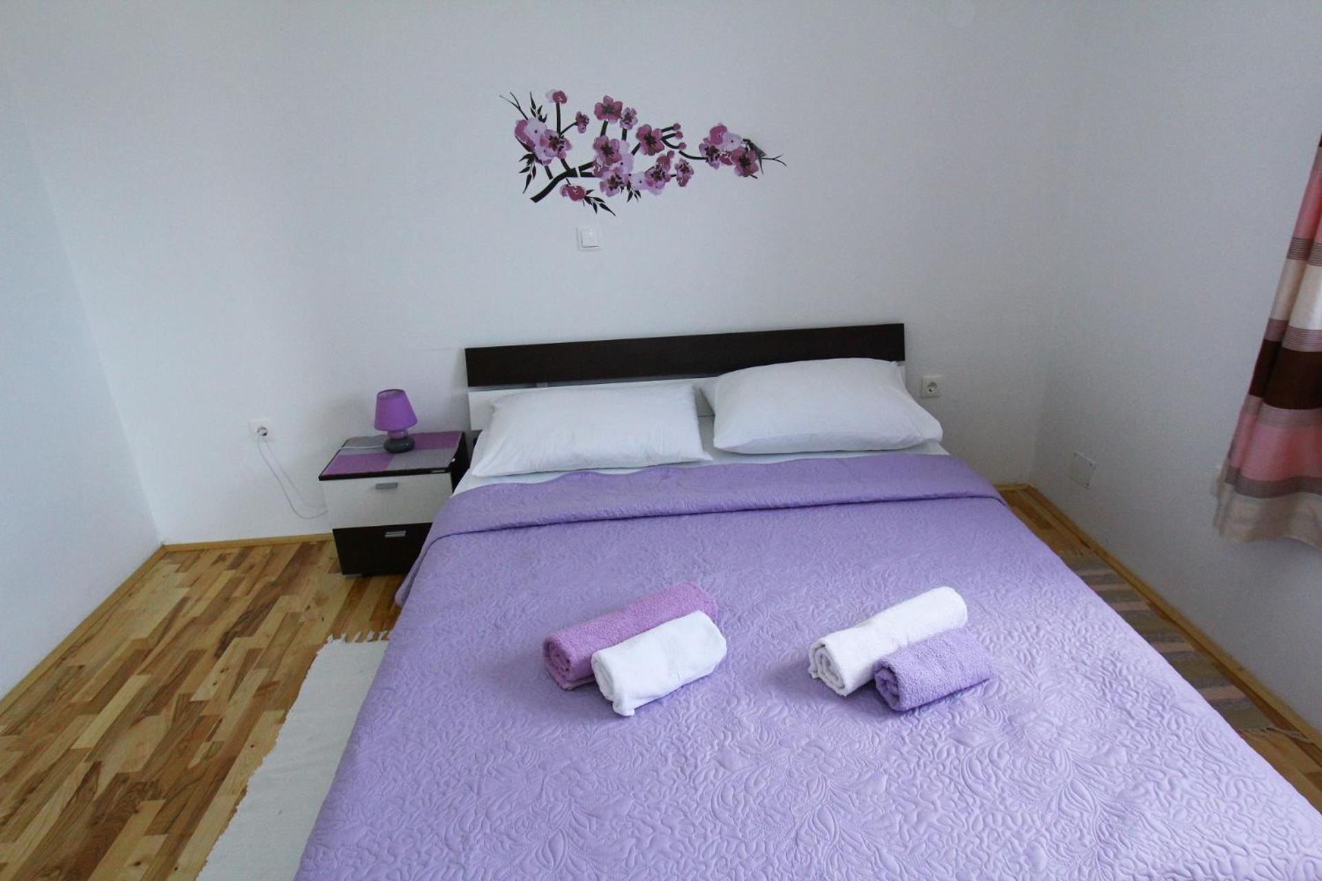 Apartments Renato Свети свети Филип и Яков Екстериор снимка